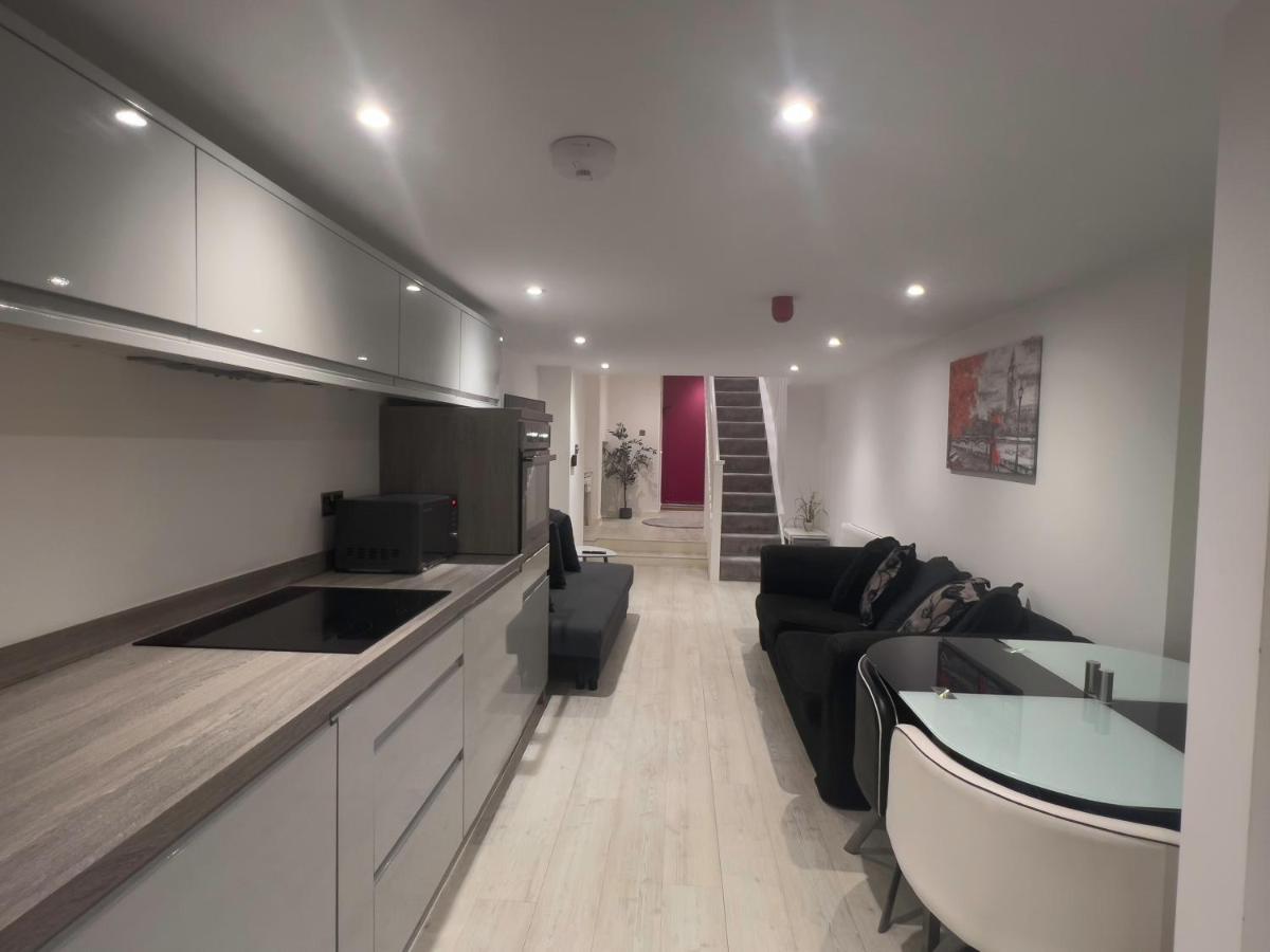 The Snap Pad Boutique Apartment Royal Tunbridge Wells Dış mekan fotoğraf