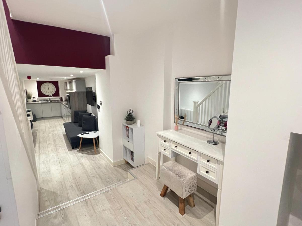 The Snap Pad Boutique Apartment Royal Tunbridge Wells Dış mekan fotoğraf